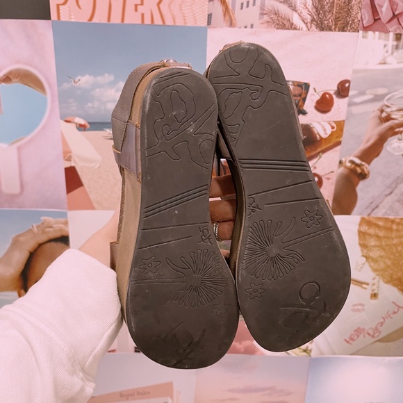 OTBT NEUTRAL PLATFORMS 💘💘 - Picture 5 of 6